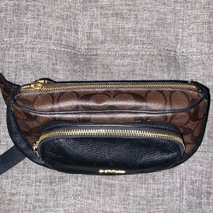 Authentic Coach Leather Belt Bag